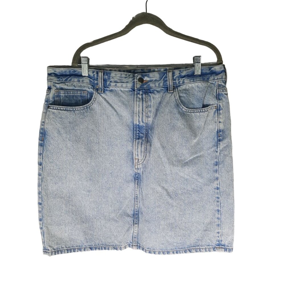 H&M denim skirt Light Wash Classic Style